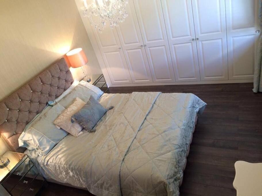 Large Home, Close To Bhx, Nec, Jlr, 4 Double Beds! Birmingham Exterior foto